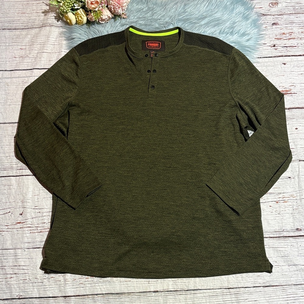 The Foundry Supply Co. Long Sleeve Green Henley with Mesh Textured Back Sz 2XL